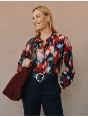 BELLA DAHL mandarin collar button down shirt in blurred floral Sz XS